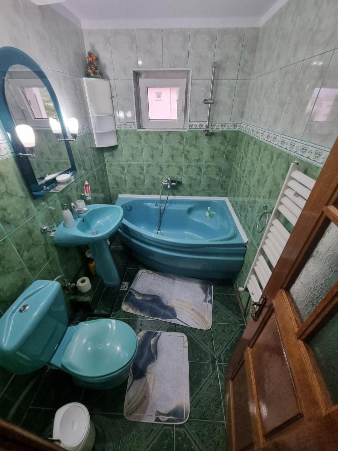 Emily Residence Curtea de Argeş Екстериор снимка